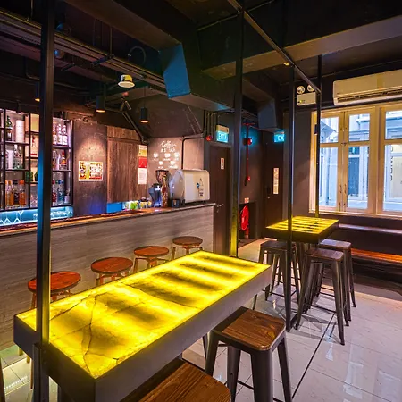 Cube Boutique Capsule Hotel At Chinatown-2